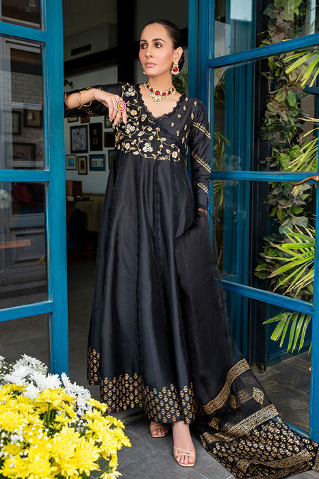 Picture of Saffron Black