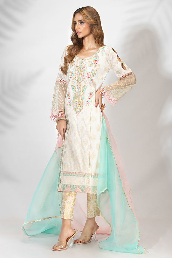 Picture of Chantilly Shine