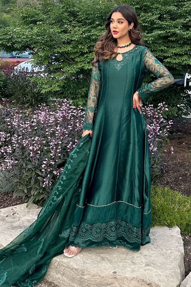 Picture of Minahil Ali Wattoo in Shazmeen