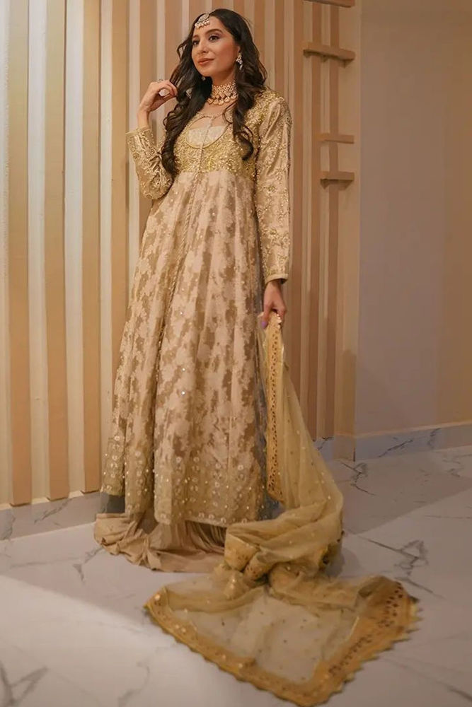 Picture of Sarah in Mehrunisa