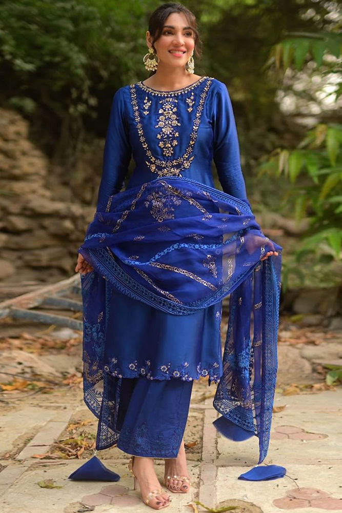 Picture of Zhalay Saradhi Manha