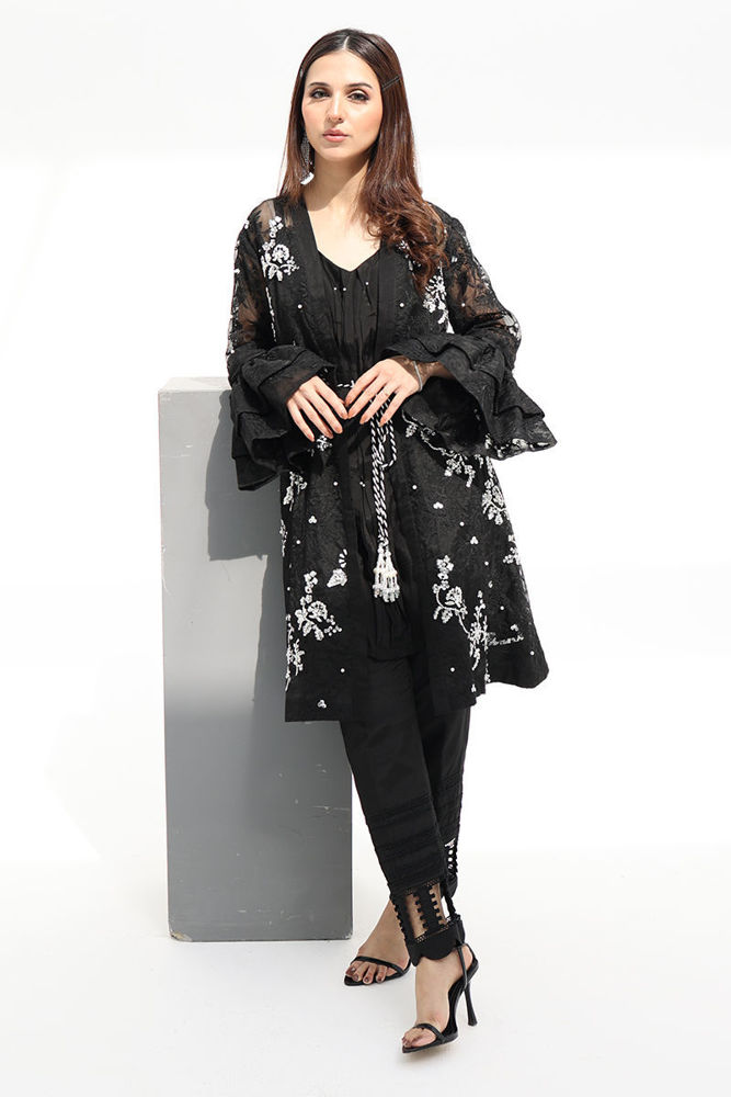 Picture of Saba Saleem in Ophelia